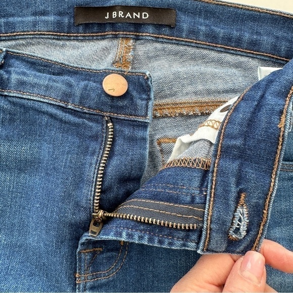 J. Brand Karma jeans, medium rise, skinny leg, stretch denim in a medium wash - Picture 9 of 13